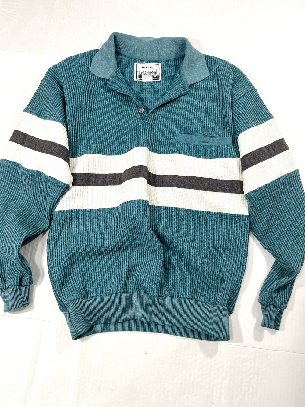 VINTAGE MENS BY HUK A POO  TEXTURED POLO